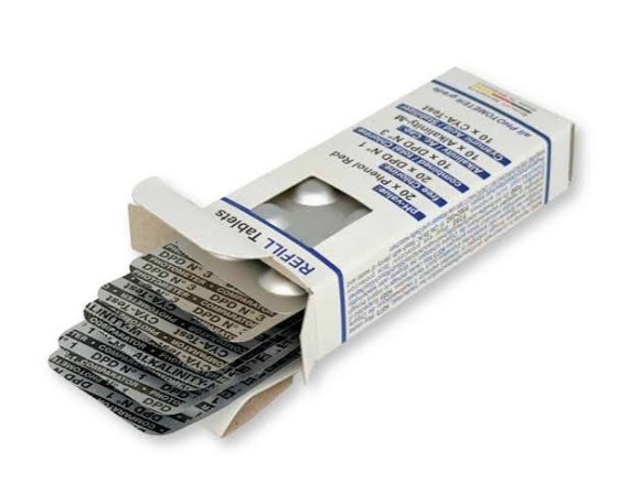 Storpack med blandade testtabletter till PoolLab inklusive pH Phenol Red och klor DPD 1.